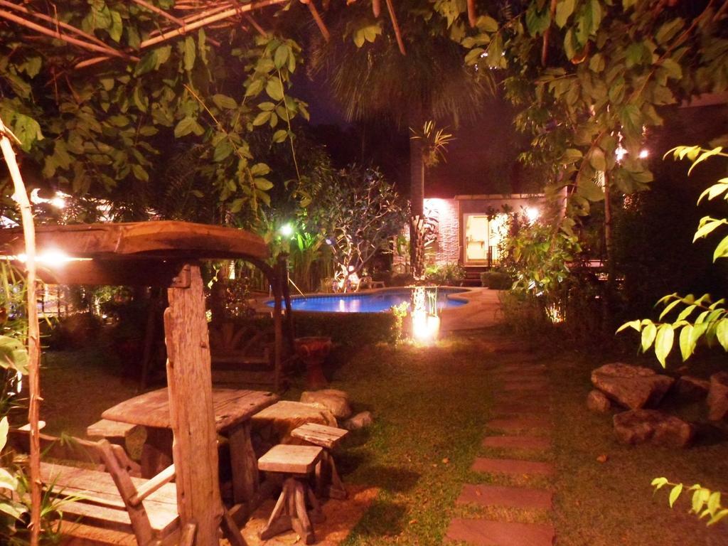 Pennapa Chalet Chalong Habitación foto